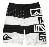 BERMUDA QUIKSILVER KEEPIN ON