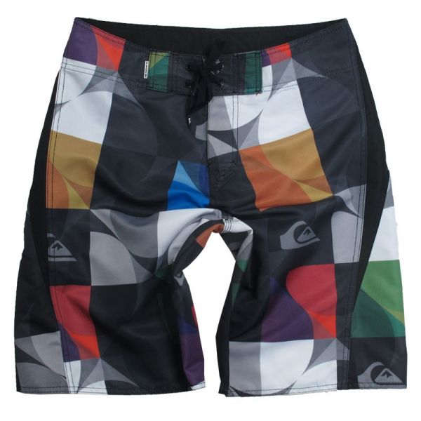 BERMUDA QUIKSILVER KEEPIN ON